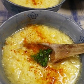 ニンニクチーズの卵スープ